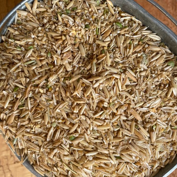 Kaniksu Feeds | Walker Meadow Farm